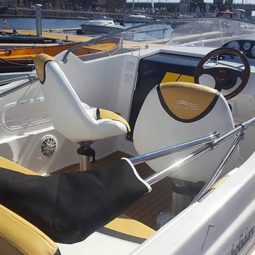 Charter Boat Cuddy Cabin in Szczecin