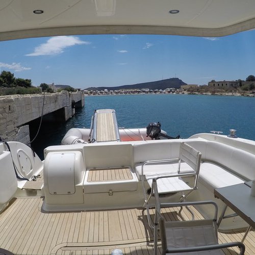 Charter Motor Yacht in Tirana