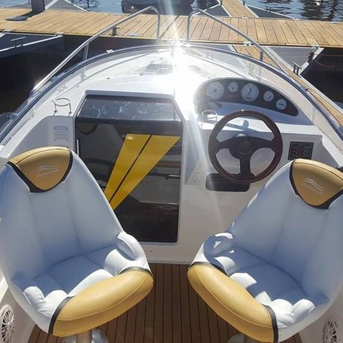 Charter Boat Cuddy Cabin in Szczecin