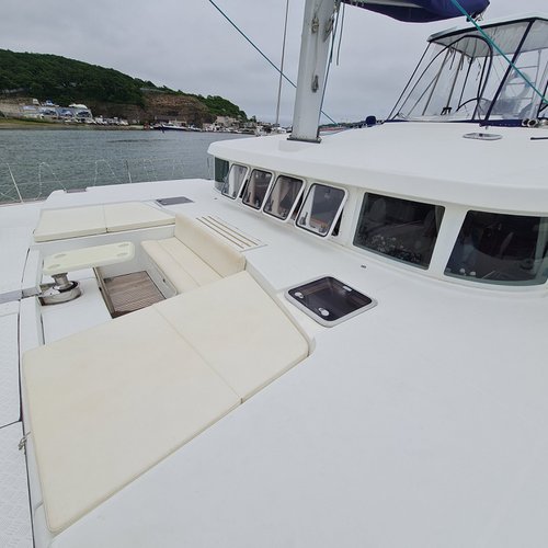 Аренда катамарана для больших компаний