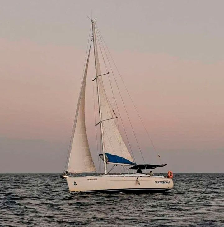 Аренда парусной яхты Beneteau