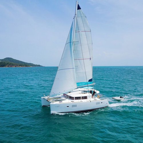 Catamaran for a great party