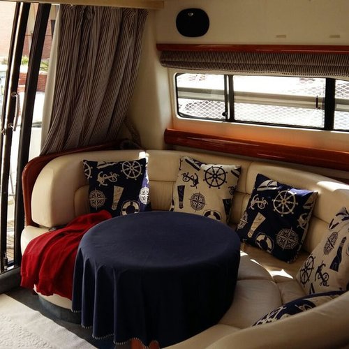 Charter Motor Yacht in Tirana